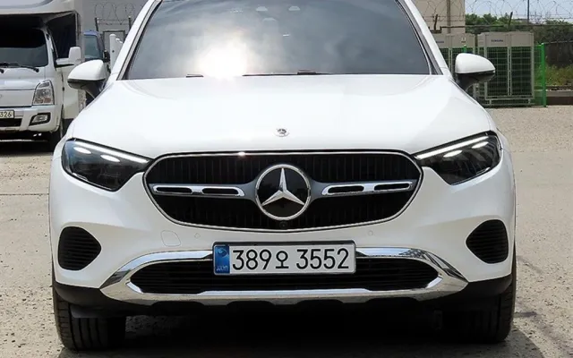 수원중고자동차사이트 GLC클래스 X254 GLC300 4MATIC 아방가르드 매물 사진 9 - 2025/11 7,857km
